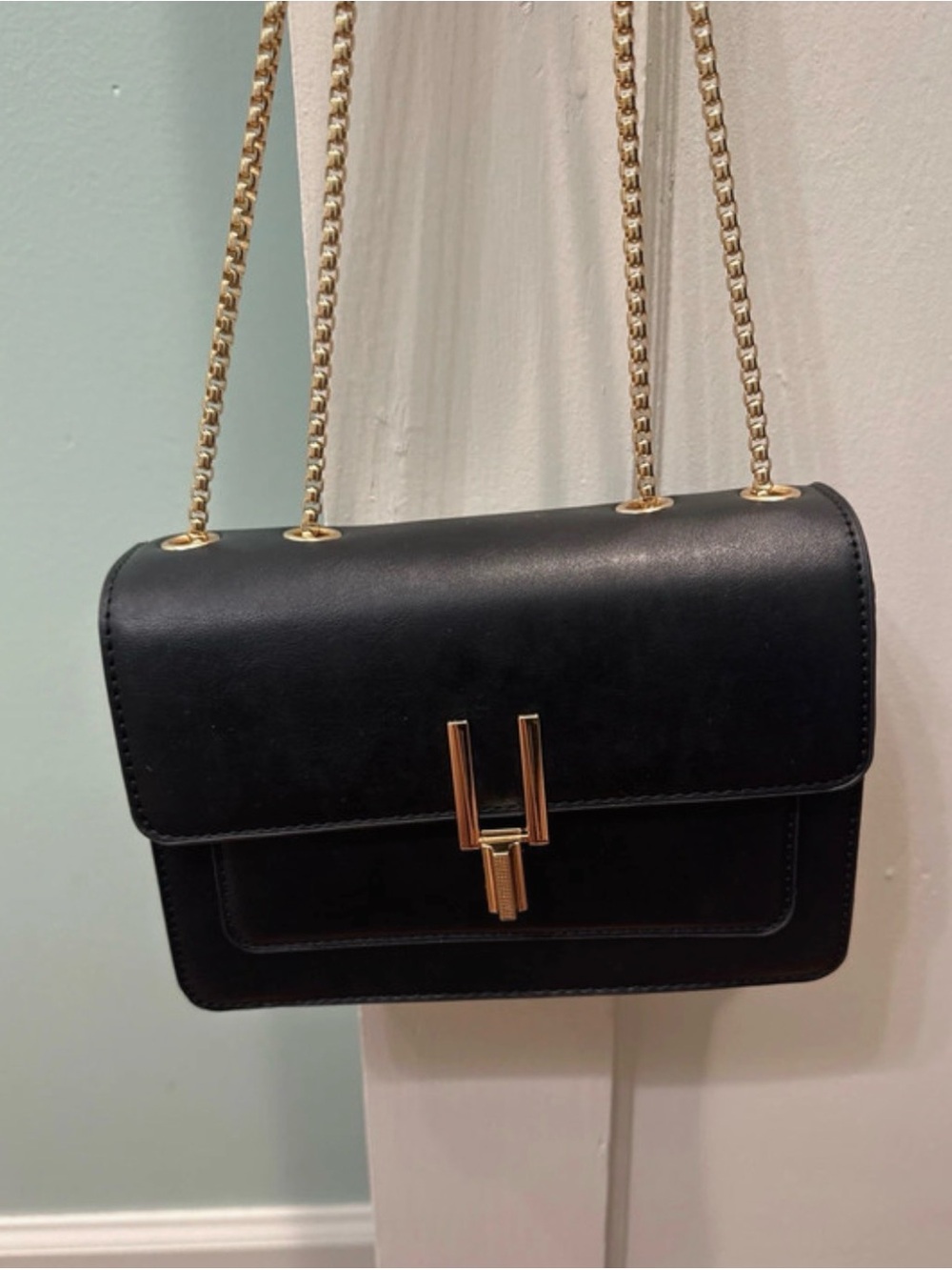Black Purse With Gold Chain Strap - Picture 2 of 6